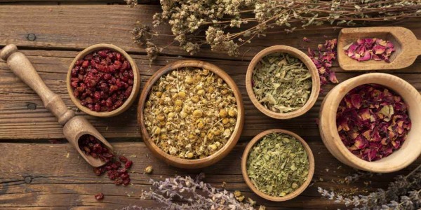 Qué comprar en un herbolario online: guía para elegir productos naturales con criterio